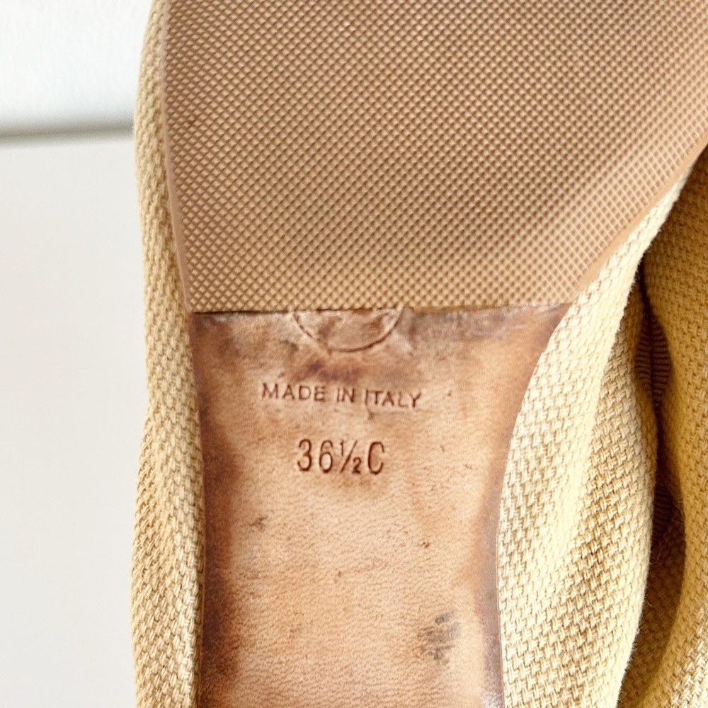 Chanel Low Block Heel Pumps Beige Fabric CC Cap Toe Bow EU 36.5C US 6.5 - Picture 14 of 14